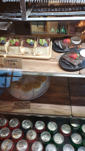 Dessert Restaurant «Is Sweet Coffee & Dessert», reviews and photos, 5288 Spring Mountain Rd #101, Las Vegas, NV 89146, USA