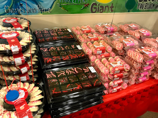 Supermarket «Giant (supermarket)», reviews and photos, 1345 Park Rd NW, Washington, DC 20010, USA