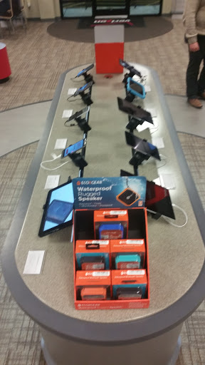 Cell Phone Store «Verizon Authorized Retailer – Cellular Sales», reviews and photos, 2606 Cloverdale Rd, Florence, AL 35633, USA