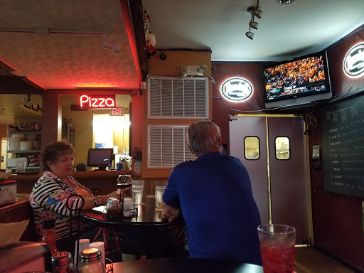 Pizza Restaurant «South Park Tavern & Pizza (SPT)», reviews and photos, 1301 Wayne Ave, Dayton, OH 45410, USA