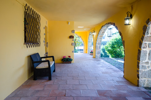 Oscar Apartments Vacarisses-Torreblanca Estacion - Piscina Privada en Vacarisses