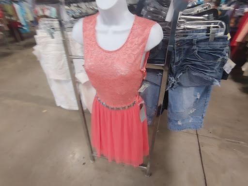 Thrift Store «Goodwill Orlando», reviews and photos, 7531 S Orange Blossom Trail, Orlando, FL 32809, USA