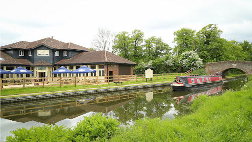 Cuttle Bridge Inn