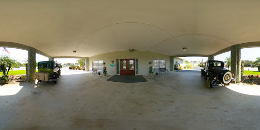 Funeral Home «Lewis W Mohn Funeral Home», reviews and photos, 9700 Seminole Blvd, Seminole, FL 33772, USA