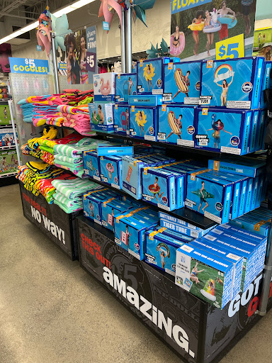 Variety Store «Five Below», reviews and photos, 13005 Lee Jackson Memorial Hwy, Fairfax, VA 22033, USA
