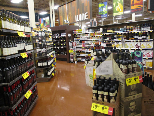 Grocery Store «Fred Meyer», reviews and photos, 19200 SW Martinazzi Ave, Tualatin, OR 97062, USA