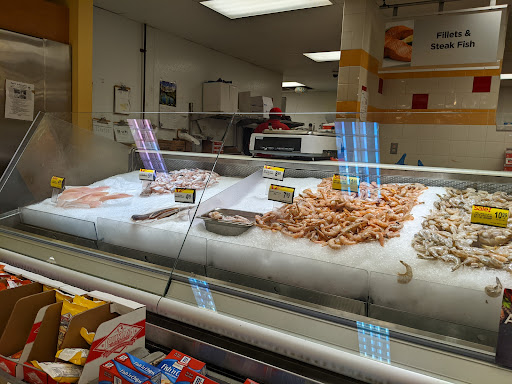 Supermarket «Shoppers Food & Pharmacy - Mondawmin», reviews and photos, 2000 Gwynns Falls Pkwy, Baltimore, MD 21216, USA