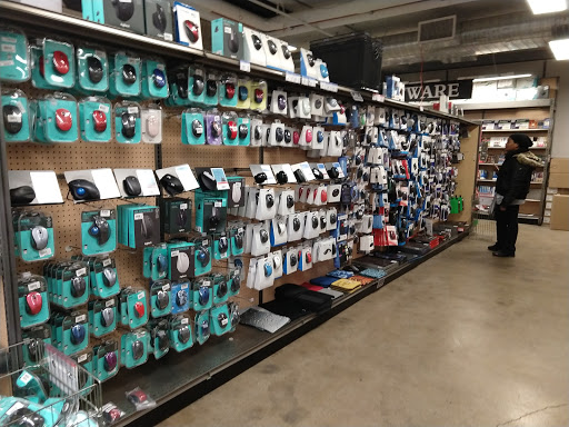 Computer Store «Micro Center», reviews and photos, 850 3rd Ave, Brooklyn, NY 11232, USA