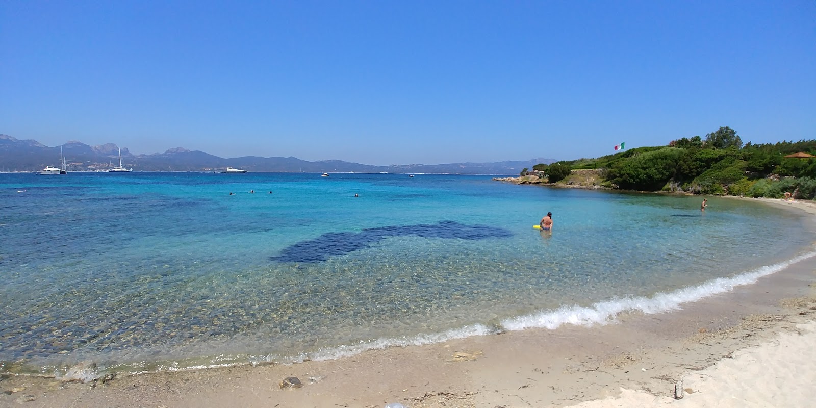 Valokuva Spiaggia dei Sassiista. mukavuudet alueella