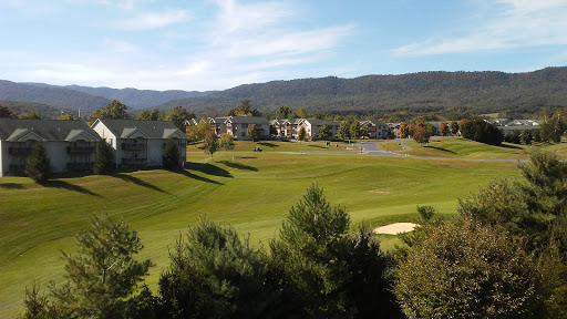 Golf Course «Mountain Greens Golf Course», reviews and photos, 1822 Resort Drive, McGaheysville, VA 22840, USA