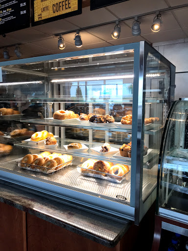 Coffee Shop «Brewed Awakenings CoffeeHouse», reviews and photos, 1200 Pontiac Ave, Cranston, RI 02920, USA