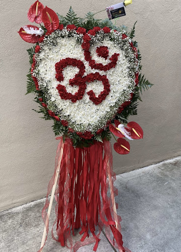 6 Star Florist and Gifts Corina image