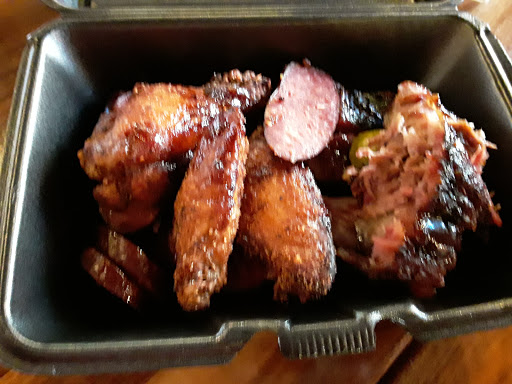 Barbecue Restaurant «Q-BBQ», reviews and photos, 124 N Marion St, Oak Park, IL 60301, USA