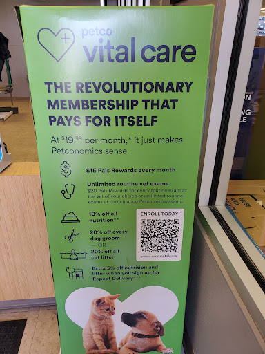 Pet Supply Store «Petco Animal Supplies», reviews and photos, 17132 W Colfax Ave, Golden, CO 80401, USA