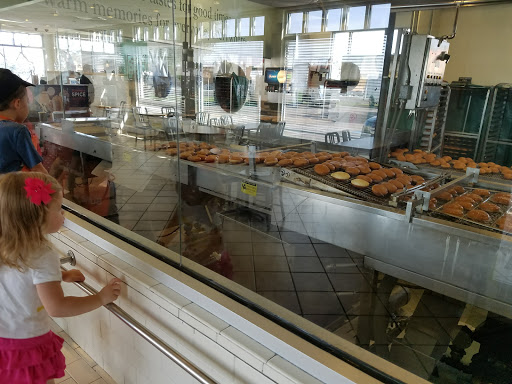 Bakery «Krispy Kreme Doughnuts», reviews and photos, 968 Main St, Layton, UT 84041, USA