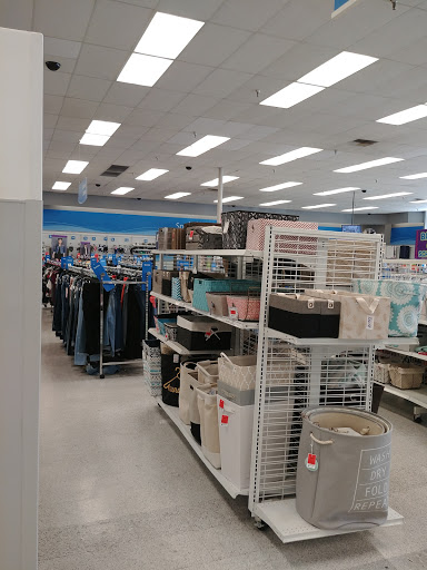 Clothing Store «Ross Dress for Less», reviews and photos, 5635 Woodruff Ave, Lakewood, CA 90713, USA