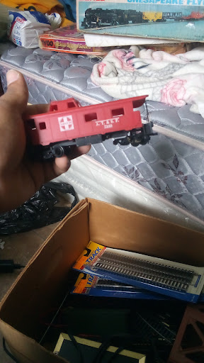 Pawn Shop «Gold & Pawn», reviews and photos, 2291 S Cleveland Ave, Fort Myers, FL 33901, USA