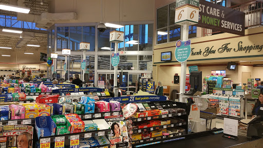 Grocery Store «Kroger», reviews and photos, 1601 E Michigan Rd, Shelbyville, IN 46176, USA