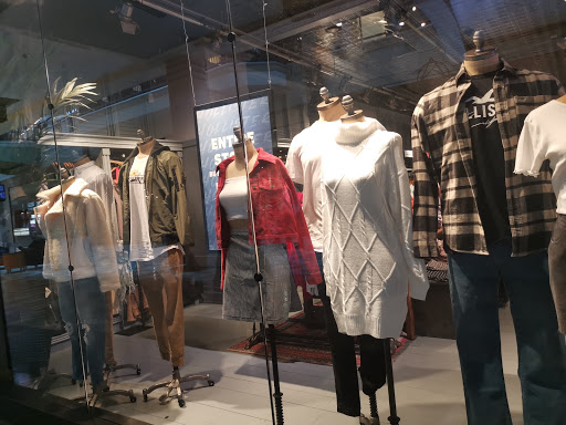 Clothing Store «Hollister Co.», reviews and photos, 3333 Buford Dr NE #1035, Buford, GA 30519, USA