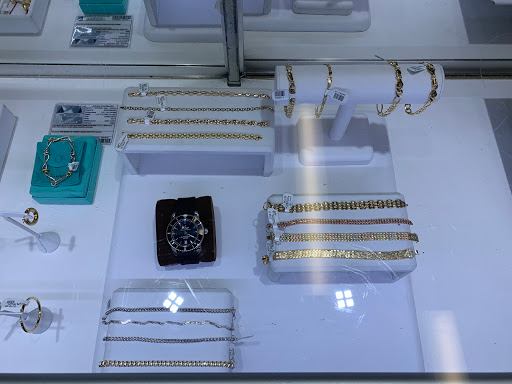 Pawn Shop «Sterling & Knight Jewelry & Pawn», reviews and photos, 295 S Schmidt Rd, Bolingbrook, IL 60440, USA