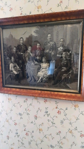 Tourist Attraction «Ernest Hemingway Birthplace», reviews and photos, 339 N Oak Park Ave, Oak Park, IL 60302, USA