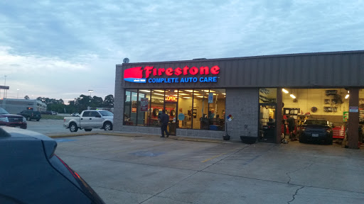 Tire Shop «Firestone Complete Auto Care», reviews and photos, 1100 W Davis St, Conroe, TX 77301, USA