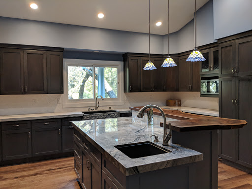 Terra Amico Salvaged Wood Furnishings, 12525 Monterey Road, San Martin, CA 95046, USA, 