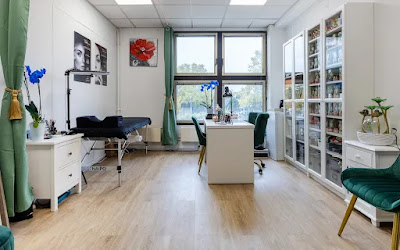Jenny Nails & Beauté à Torcy