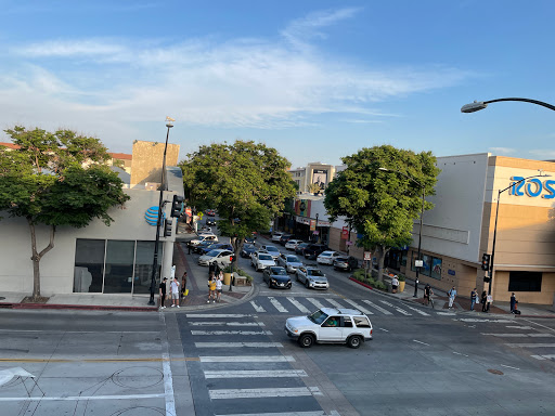 Shopping Mall «Burbank Town Center», reviews and photos, 201 E Magnolia Blvd, Burbank, CA 91502, USA