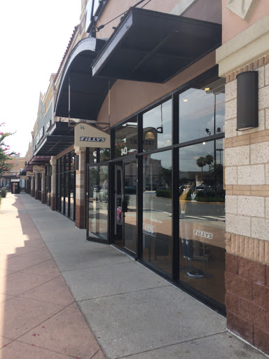 Clothing Store «Tillys», reviews and photos, 343 N Alafaya Trail, Orlando, FL 32828, USA