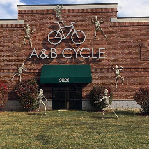 Bicycle Store «A&B Cycle», reviews and photos, 3620 S National Ave