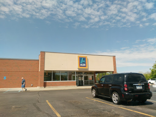 Supermarket «ALDI», reviews and photos, 5340 W Pierson Rd, Flushing, MI 48433, USA