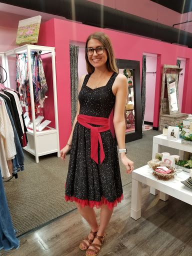 Boutique «Pink Poppy Artisans Boutique», reviews and photos, 114 W 8th St, Georgetown, TX 78626, USA