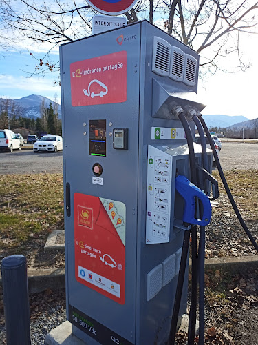 Borne de recharge de véhicules électriques Réseau eborn Station de recharge Tallard