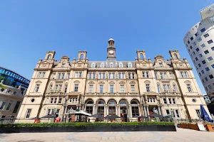 City Square (Leeds) image