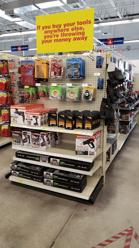 Tool Store «Harbor Freight Tools», reviews and photos, 410 W 49th St #104, Hialeah, FL 33012, USA
