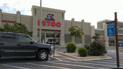 Pet Supply Store «Petco Animal Supplies», reviews and photos, 11639 S Pkwy Plaza Dr, South Jordan, UT 84095, USA