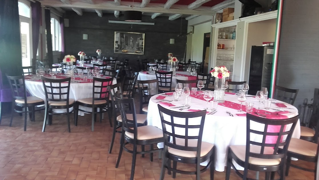 Le White Restaurant Bar Lounge à Chalèze