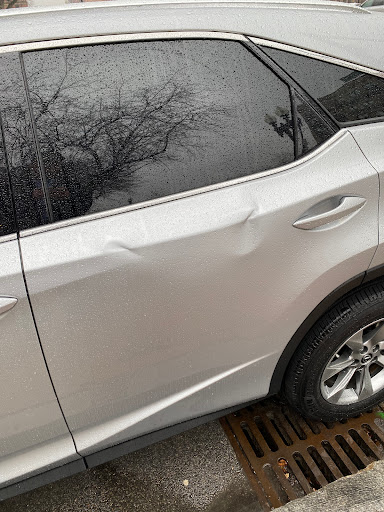 Auto Body Shop «Atlas Auto Body», reviews and photos, 1605 N Shore Rd, Revere, MA 02151, USA