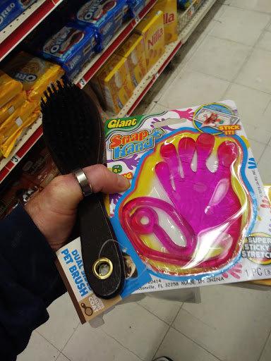 Dollar Store «FAMILY DOLLAR», reviews and photos, 22 Bennington St, East Boston, MA 02128, USA