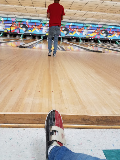 Bowling Alley «Buffaloe Lanes South Family Bowling Center», reviews and photos, 6701 Fayetteville Rd, Raleigh, NC 27603, USA