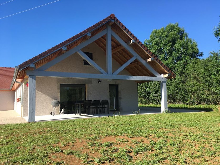 Gîtes Hautes Roches: maison familiale de vacances vignobles du Jura Lac de Chalain Franche Comté à Hauteroche (Jura 39)