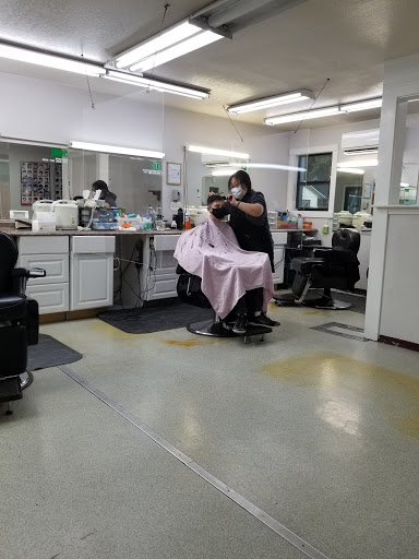 Barber Shop «Best Barber Shop», reviews and photos, 15317 Meridian E # B, Puyallup, WA 98375, USA