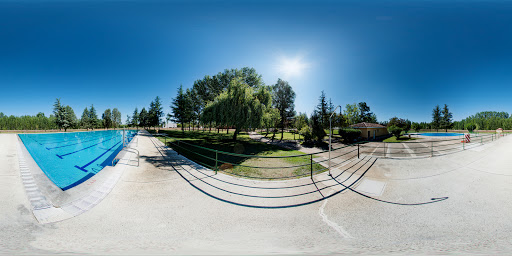Piscinas municipales de Melgar de Fernamental en Melgar de Fernamental, Burgos