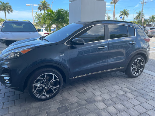 Kia Dealer «Airport Kia Naples», reviews and photos, 3325 Westview Dr, Naples, FL 34104, USA