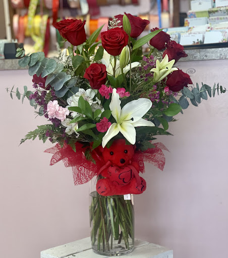 Flowers and More Flowers II Find Florist in Houston news