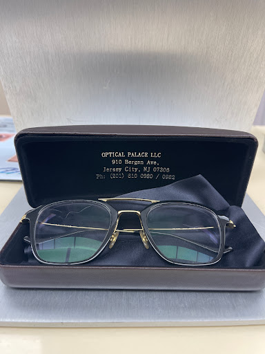 Optician «Optical Palace», reviews and photos, 910 Bergen Ave, Jersey City, NJ 07306, USA