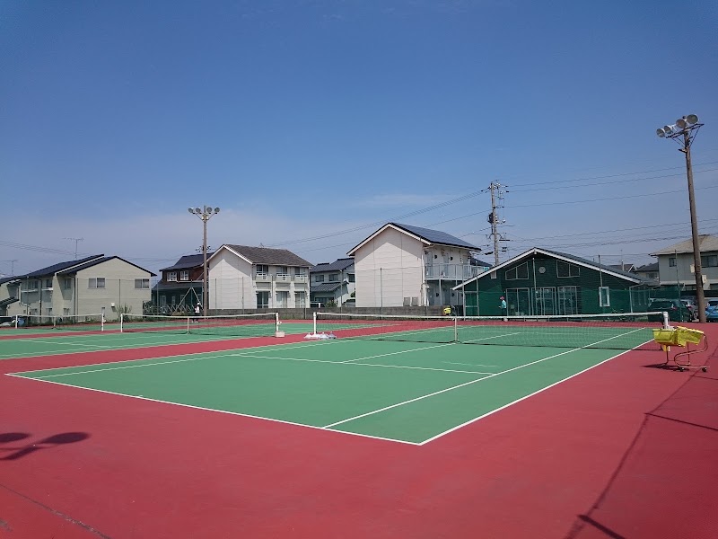 カトウテニスクラブ