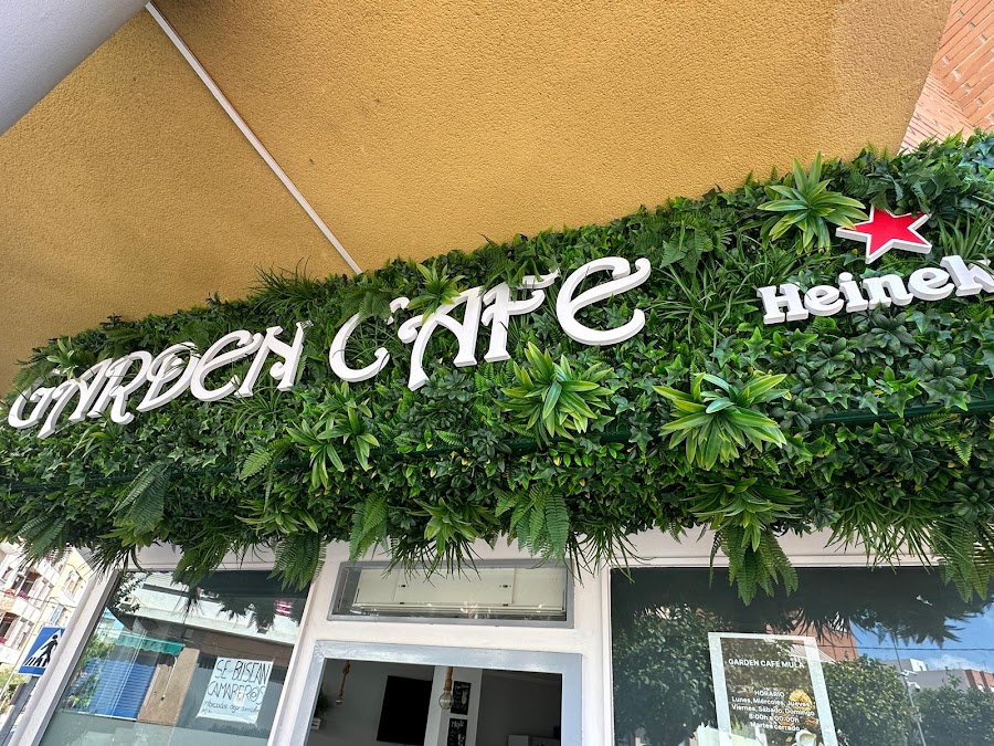 GARDEN CAFE MULA
