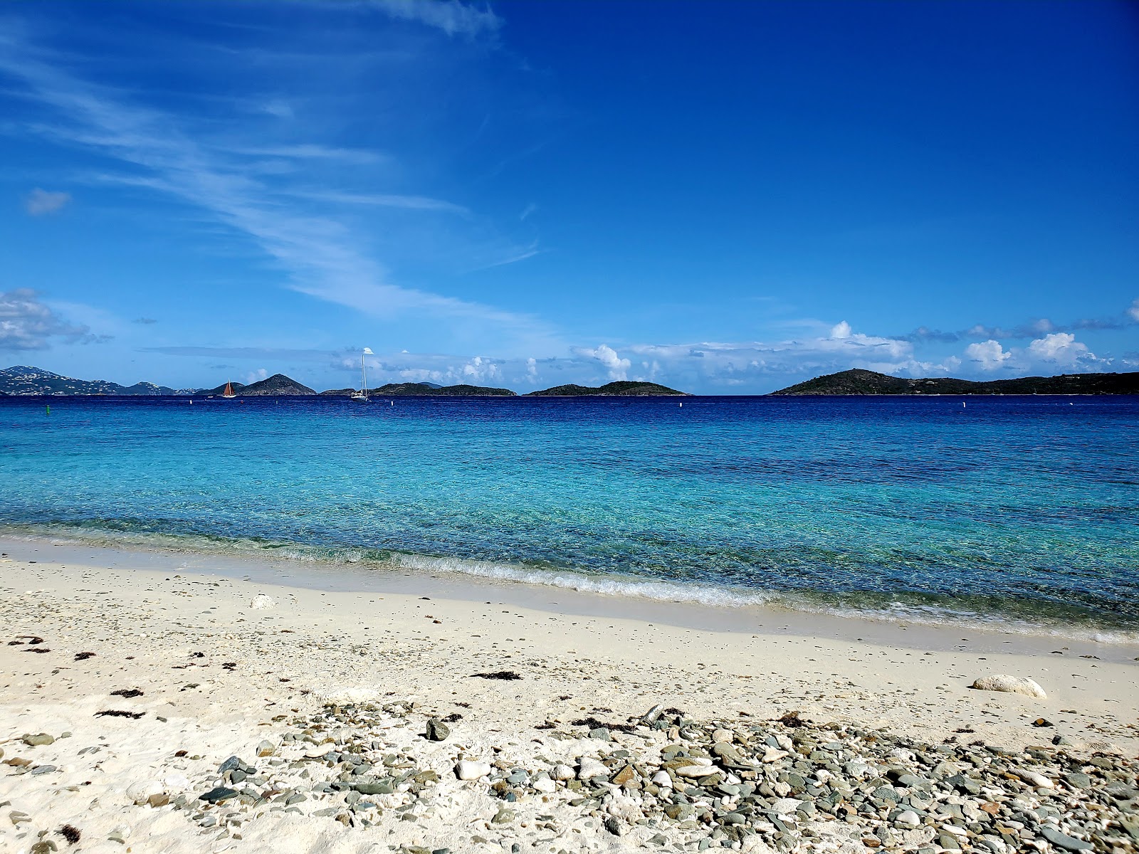 Foto di Salomon beach - luogo popolare tra gli intenditori del relax